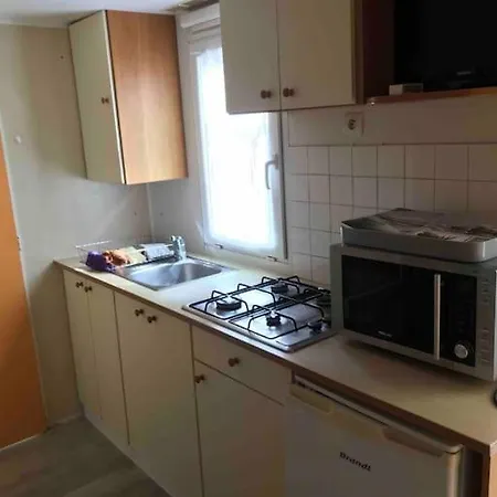 Mobil Proche Mer * Saint-Nazaire (Pyrenees-Orientales)
